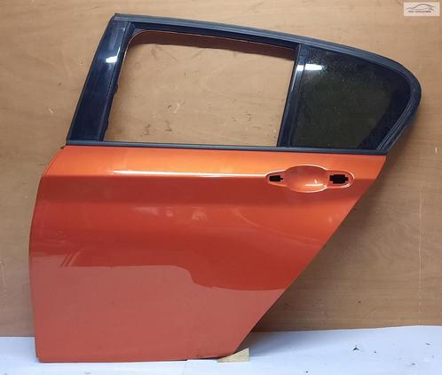 Portier deur linksachter BMW 1-serie F20 Valencia Orange B44, Auto-onderdelen, Carrosserie en Plaatwerk, Deur, BMW, Achter, Links
