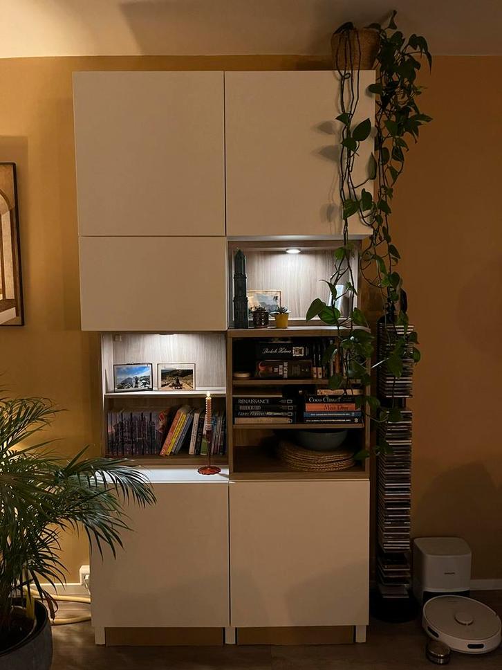 Ikea Besta Kastcombinatie met LED-verlichting, Huis en Inrichting, Kasten | Boekenkasten, Gebruikt, 100 tot 150 cm, 150 tot 200 cm
