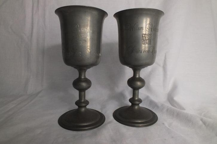 2 tinnen Nederlandse koningshuis bekers., Verzamelen, Koninklijk Huis en Royalty, Zo goed als nieuw, Servies, Nederland, Ophalen of Verzenden