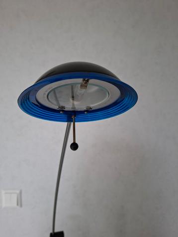 Zwarte Leeslamp/ Vloerlamp SMC met Blauw beschikbaar voor biedingen
