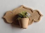 keramisch beige muurpot met lavendel plant / Fennicole, Ophalen, Nieuw, Decoratie
