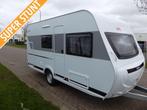 LMC Sassino 390 K met stapelbed, Schokbreker, Standaardzit, 750 - 1000 kg, 5 tot 6 meter