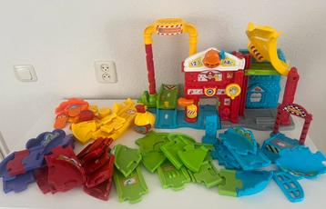 VTech Toet Toet Brandweerkazerne  - Zo Goed Als Nieuw! beschikbaar voor biedingen