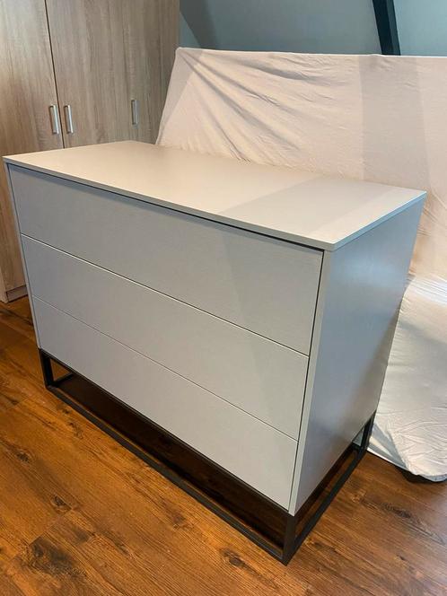 Cabino Dayley commode en wandplank, Kinderen en Baby's, Kinderkamer | Commodes en Kasten, Gebruikt, 90 tot 105 cm, 100 cm of meer