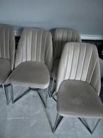 Eetstoelen Velvet taupe kleur, Huis en Inrichting, Stoelen, Ophalen of Verzenden, Zo goed als nieuw, Overige kleuren, Stof