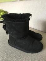 Ugg uggs Bailey Bow zwart zwarte 30, Kinderen en Baby's, Kinderkleding | Schoenen en Sokken, Gebruikt, UGG, Laarzen, Verzenden