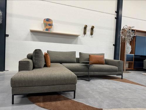 Nieuw Design on Stock Aikon Lounge Hoekbank Capri Tan Bank, Huis en Inrichting, Banken | Bankstellen, Nieuw, Rechte bank, Vierpersoons of meer
