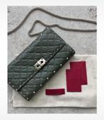 Valentino Garavani Rockstud spike crossbag clutch, Sieraden, Tassen en Uiterlijk, Tassen | Damestassen, Ophalen of Verzenden, Zo goed als nieuw