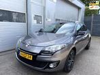 Renault Mégane Estate 1.2 TCe Bose-Schuifdak-Navi-Leer-Clim, Voorwielaandrijving, Gebruikt, Zwart, 4 cilinders