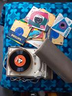 Platenspeler met paar singles, Ophalen of Verzenden, Gebruikt, Platenspeler, Philips