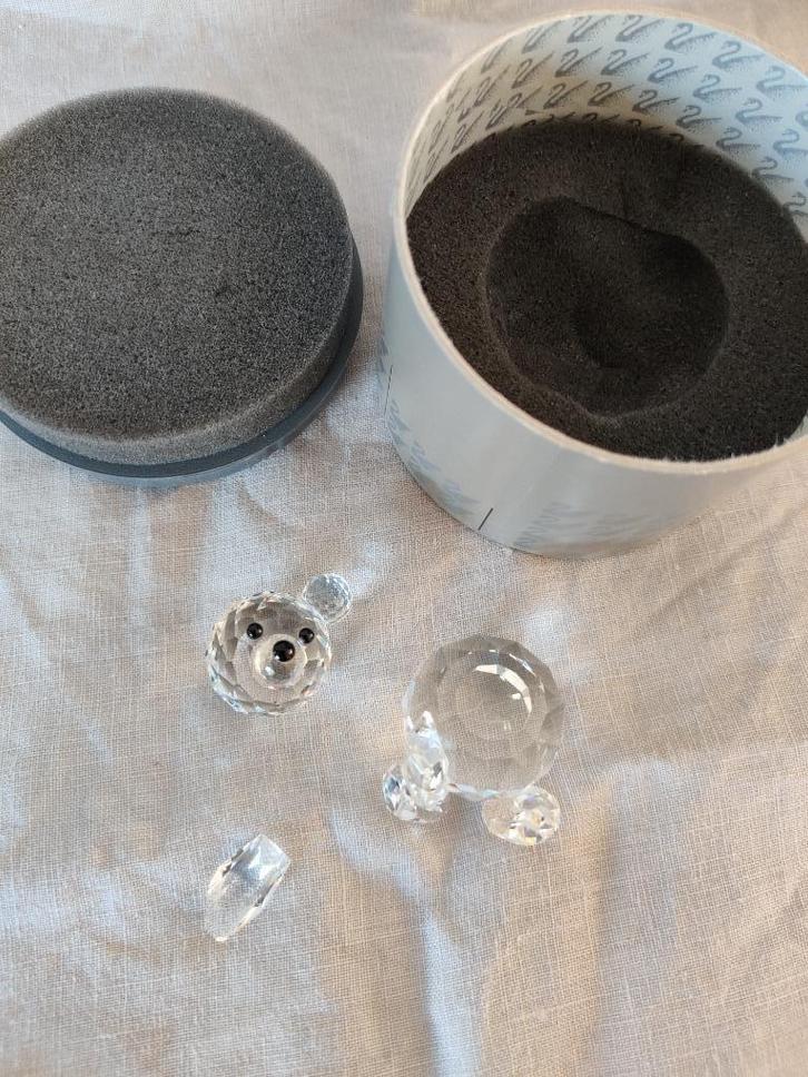 Swarovski Beertje / defect, Verzamelen, Swarovski, Zo goed als nieuw, Figuurtje, Ophalen