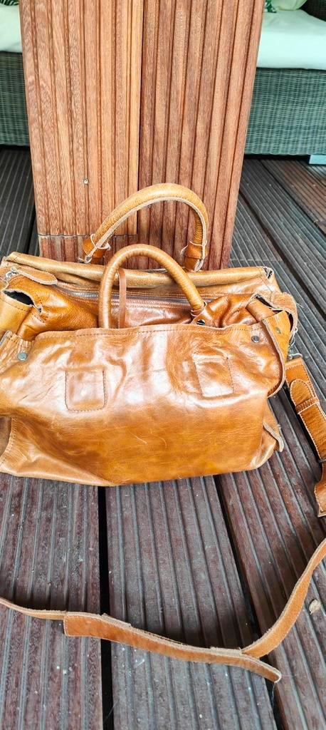 Mooie leren tas/werk tas/reistas van Laliek by Chris, Sieraden, Tassen en Uiterlijk, Tassen | Reistassen en Weekendtassen, Zo goed als nieuw