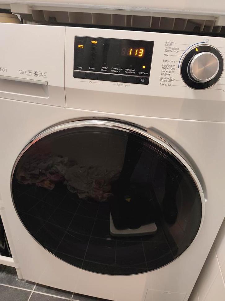 Haier wasmachine 10KG, Witgoed en Apparatuur, Wasmachines, Zo goed als nieuw, Voorlader, 10 kg of meer, 85 tot 90 cm, 1200 tot 1600 toeren