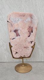 Roze amethist op gouden standaard, Verzamelen, Mineralen en Fossielen, Ophalen of Verzenden, Mineraal