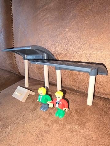 Wooden train accessoires  beschikbaar voor biedingen