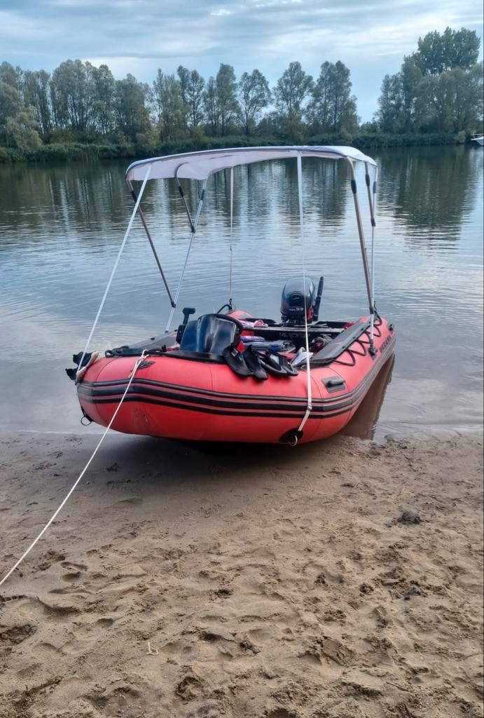 Rubberboot met buitenboordmotor en trailer., Watersport en Boten, Kano's, Gebruikt, Overige typen, Drie personen of meer, Ophalen