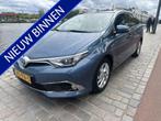 Toyota Auris Touring Sports 1.8 Hybrid Lease pro PANORAMADAK, 65 €/maand, 28 km/l, Gebruikt, Blauw