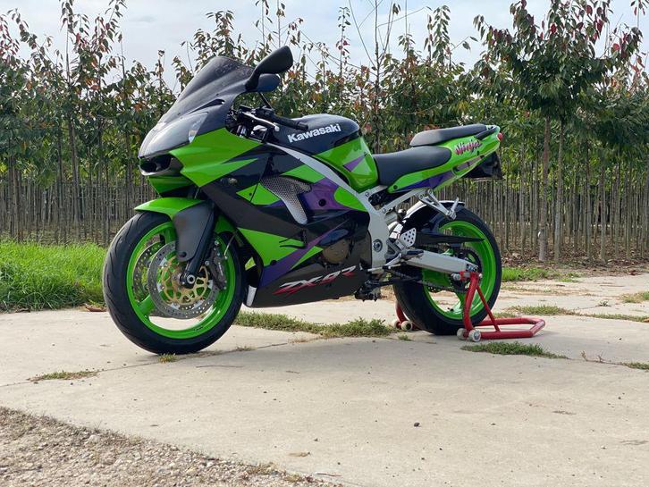 Zeer nette kawasaki ninja zx9-r, Motoren, Motoren | Kawasaki, Particulier, Super Sport, meer dan 35 kW, 4 cilinders, Motorrijbewijs A