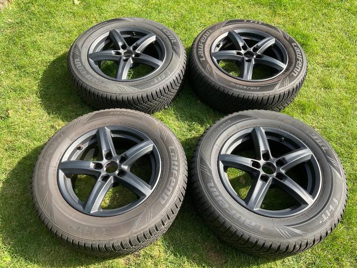 Goede Winterbanden met wintervelgen, Auto-onderdelen, Banden en Velgen, Banden en Velgen, Winterbanden, 16 inch, 215 mm, Personenwagen