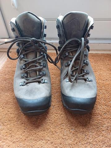 Han wag wandelschoenen dames maat 42.5 beschikbaar voor biedingen