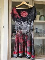 DESIGUAL jurk. Maat L. Zwart rood groen wit. Kant onderaan., Zwart, Maat 42/44 (L), Ophalen of Verzenden, Zo goed als nieuw