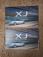 2x autofolder Jaguar XJ (X351), Verzenden, Gelezen, Overige merken