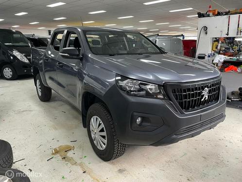 Peugeot Landtrek dubb. cab.21.500,- NIEUW Benz. 4x4, Auto's, Peugeot, Overige modellen, 4x4, Airconditioning, Centrale vergrendeling