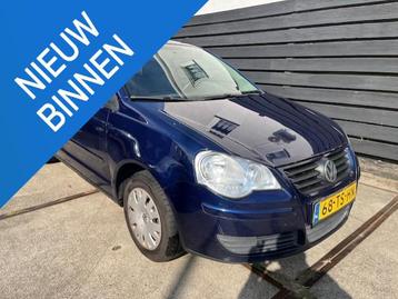 Volkswagen Polo 1.2 Optive AIRCO/CENRTAAL/NAP/NIEUWE APK! beschikbaar voor biedingen