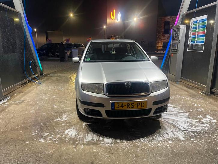 Skoda Fabia 1.4 Sedan 55KW 2005 Grijs, Auto's, Skoda, Particulier, Fabia, Benzine, C, Sedan, Handgeschakeld, Origineel Nederlands