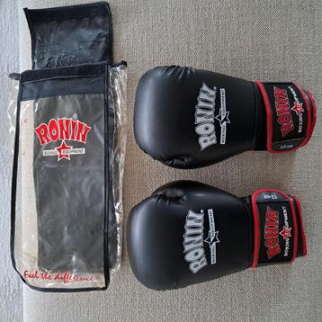 Ronin boks handschoenen (maat 12 oz) beschikbaar voor biedingen