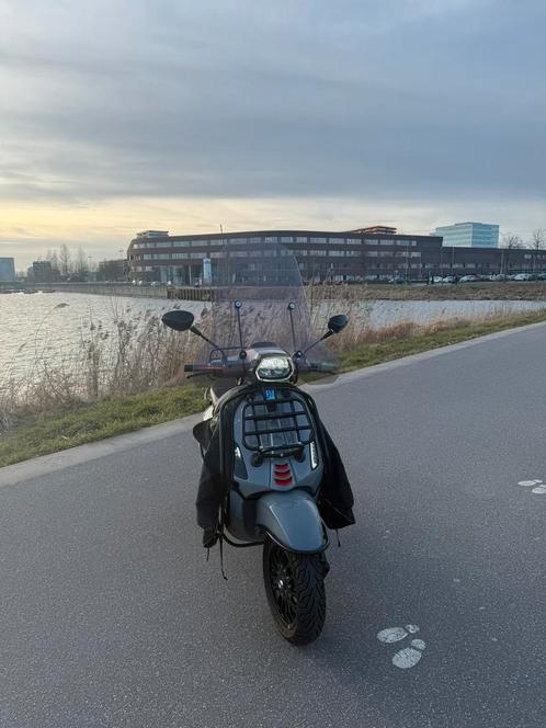 Vespa Sprint Full option 80cc Full Malossi, Fietsen en Brommers, Scooters | Vespa, Zo goed als nieuw, Overige modellen, Maximaal 45 km/u