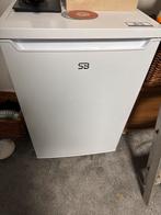 Compacte Koelkast - Ideaal voor Kleine Ruimtes, Zonder vriesvak, 100 tot 150 liter, Zo goed als nieuw, Energieklasse A of zuiniger