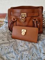Michael kors origineel met portemonnee kleur bruin, Ophalen of Verzenden, Zo goed als nieuw, Zwart