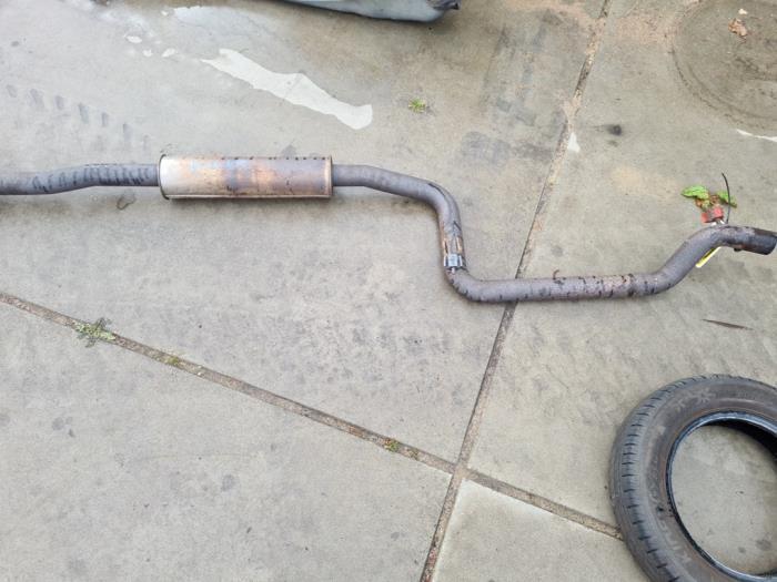 Uitlaat Middendemper van een Volvo V40, Auto-onderdelen, Uitlaatsystemen, Volvo, Gebruikt, 3 maanden garantie