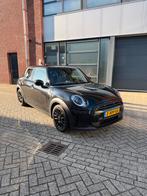 Mini Cooper 5-deurs Automaat 2024 Zwart (private lease), 136 pk, Zwart, Origineel Nederlands, Particulier