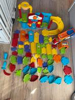 Vtech toet toet autobaan, garage, vrachtwagen, politieauto, Kinderen en Baby's, Speelgoed | Vtech, Ophalen of Verzenden, Zo goed als nieuw