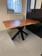 Mooie boomstamtafel, Ophalen, 50 tot 100 cm, Zo goed als nieuw, Vijf personen of meer
