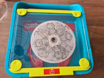 Dessineo tekenprojector beschikbaar voor biedingen