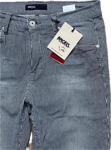 Jeans Angels capri beschikbaar voor biedingen