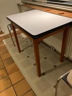 Formica tafel uitschuifbaar! 90 tot 150 lang, Ophalen, Overige materialen, Gebruikt, 50 tot 100 cm