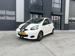 Toyota Aygo 1.0 12V Vvt-i 5DRS 2011 Wit, Auto's, Toyota, Voorwielaandrijving, 4 stoelen, Origineel Nederlands, Bedrijf