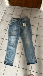Nieuw! Red Button jeans Laila maat 38, Kleding | Dames, Spijkerbroeken en Jeans, Blauw, Nieuw, Ophalen of Verzenden, W30 - W32 (confectie 38/40)