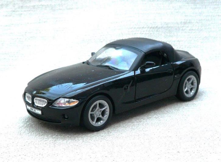 Welly 2328 BMW Z4 2003 cabrio gesloten softtop. 1/38., Hobby en Vrije tijd, Modelauto's | 1:43, Gebruikt, Auto, Overige merken