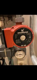 Grundfos vloerverwarmingspomp UPS 25-40 130, Gebruikt, Minder dan 30 cm, Overige typen, Minder dan 60 cm