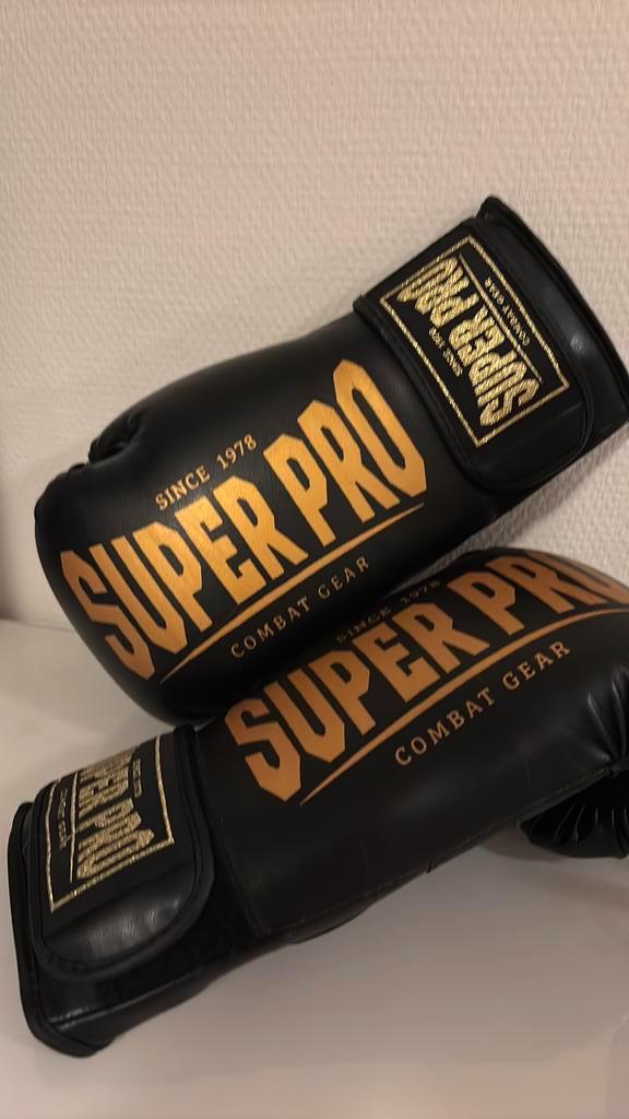 Bokshandschoenen SUPER PRO 14 oz zwart goud, Sport en Fitness, Vechtsporten en Zelfverdediging, Zo goed als nieuw, Overige, Ophalen of Verzenden