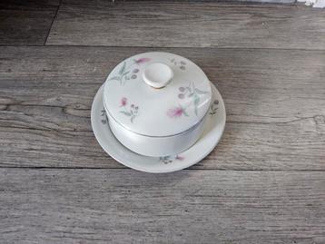 botervloot van Rosenthal  patroon 'Bettina Parisian spring' beschikbaar voor biedingen