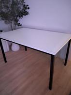 Gratis tafel - 140x86x70 - Snel ophalen!, Huis en Inrichting, Tafels | Eettafels, Gebruikt, 100 tot 150 cm, Modern, Metaal