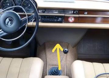 GEZOCHT Mercedes W108 middentunnel interieur kapje beschikbaar voor biedingen