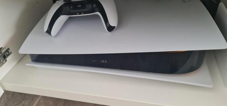 PS5 disc versie, Spelcomputers en Games, Spelcomputers | Sony PlayStation 5, Zo goed als nieuw, Ophalen of Verzenden