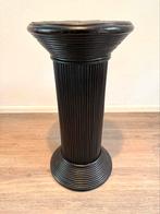 Vintage rieten zwarte zuil/ piëdestal, Ophalen of Verzenden